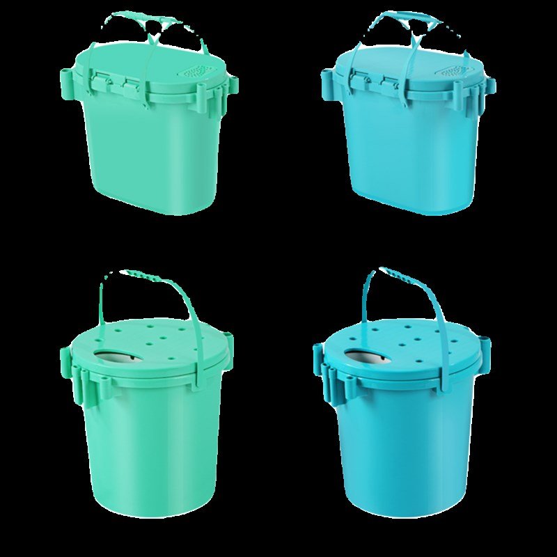 A large, multi-powered fishing tank with a canoe-size, man-capable fish cans of live fish cans